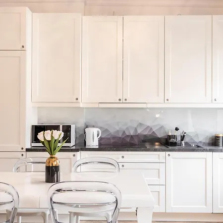 Golden - Elegant Stay, Podwale Street ורשה