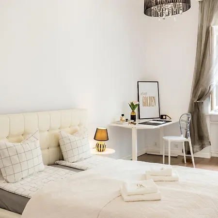 Golden - Elegant Stay, Podwale Street דירה *